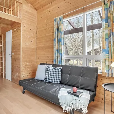 2 Bedroom Lovely In فيغيرشِه